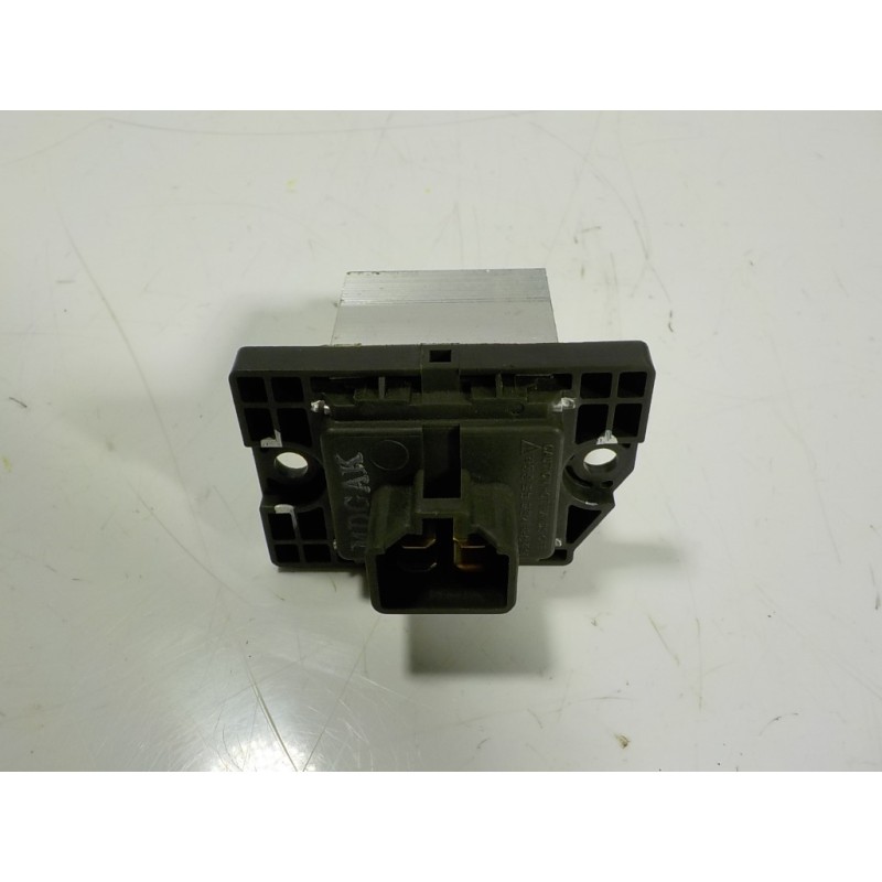 Recambio de resistencia calefaccion para hyundai tucson 1.7 crdi cat referencia OEM IAM 972353XAA0  