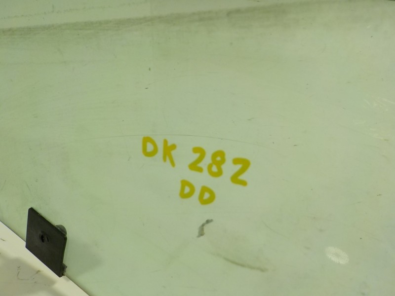 Recambio de cristal puerta delantero derecho para renault captur 1.2 tce energy referencia OEM IAM 803006778R  