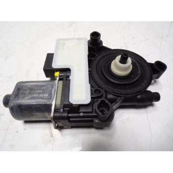MOTOR ELEVALUNAS TRASERO IZQUIERDO 5Q0959407D 5Q0959407D 
