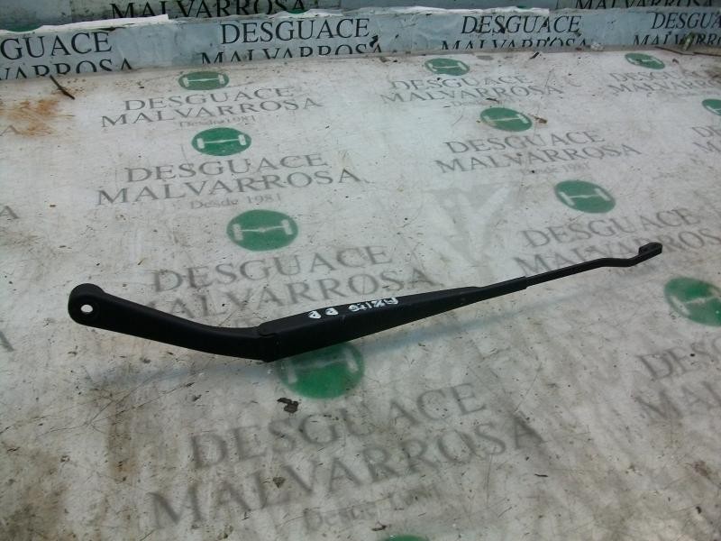 Recambio de brazo limpia delantero derecho para ssangyong rexton rx 270 full referencia OEM IAM   