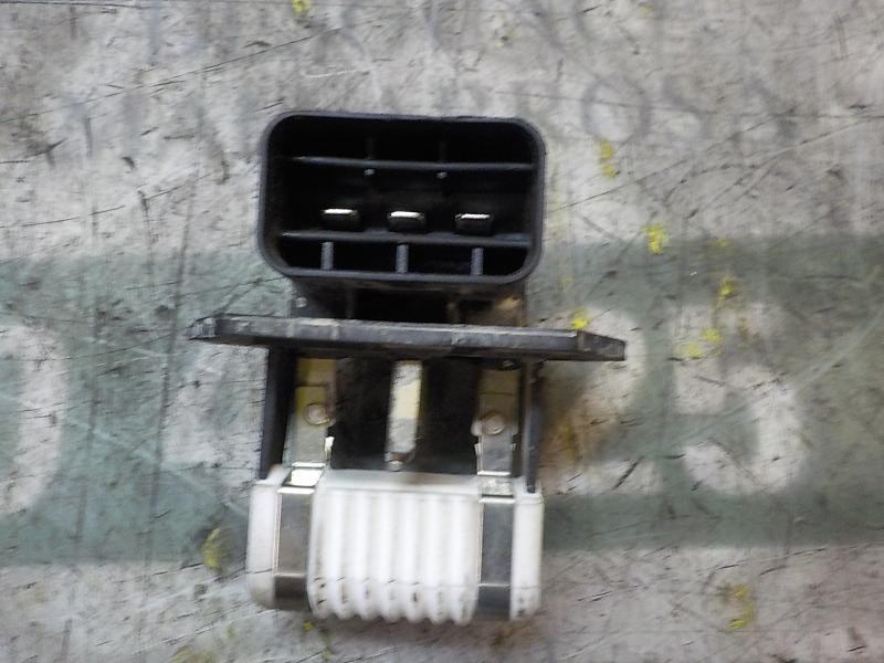 Recambio de resistencia calefaccion para kia pro_ceed crdi referencia OEM IAM 971202D000  