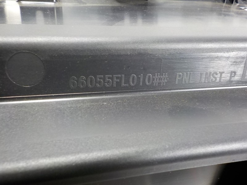 Recambio de guantera para subaru xv (g5) executive plus referencia OEM IAM  66055FL010 