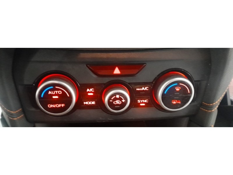 Recambio de mando climatizador para subaru xv (g5) executive plus referencia OEM IAM  72311FL332 