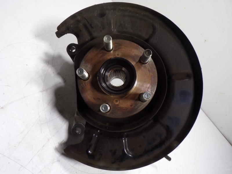 Recambio de mangueta trasera izquierda para subaru xv (g5) executive plus referencia OEM IAM   