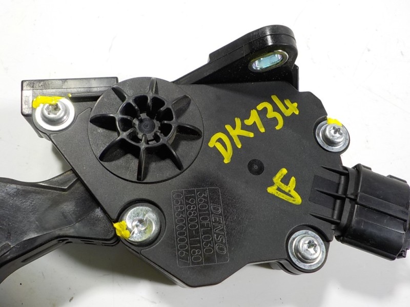 Recambio de potenciometro pedal para subaru xv (g5) executive plus referencia OEM IAM  36010FL030 