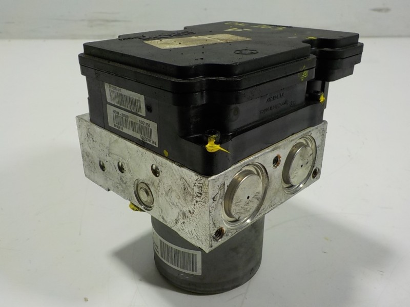 Recambio de abs para kia cee´d 1.4 crdi cat referencia OEM IAM 58900A2210 58900A2210 6158945200