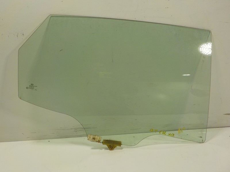 Recambio de cristal puerta trasero derecho para kia cee´d 1.4 crdi cat referencia OEM IAM 83420A2000  