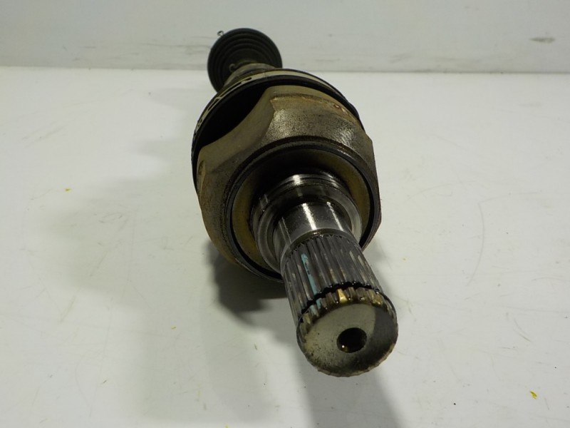 Recambio de transmision izquierda para kia cee´d 1.4 crdi cat referencia OEM IAM 49500A6000  