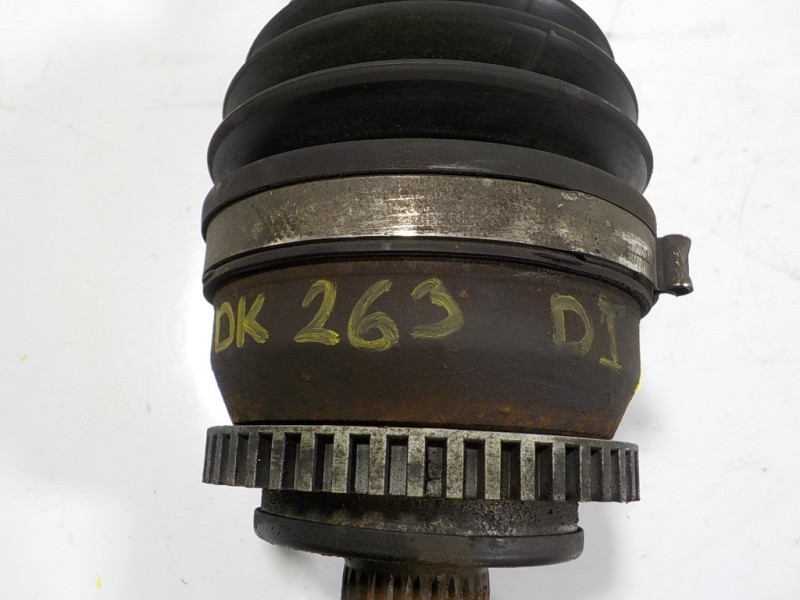 Recambio de transmision izquierda para kia cee´d 1.4 crdi cat referencia OEM IAM 49500A6000  