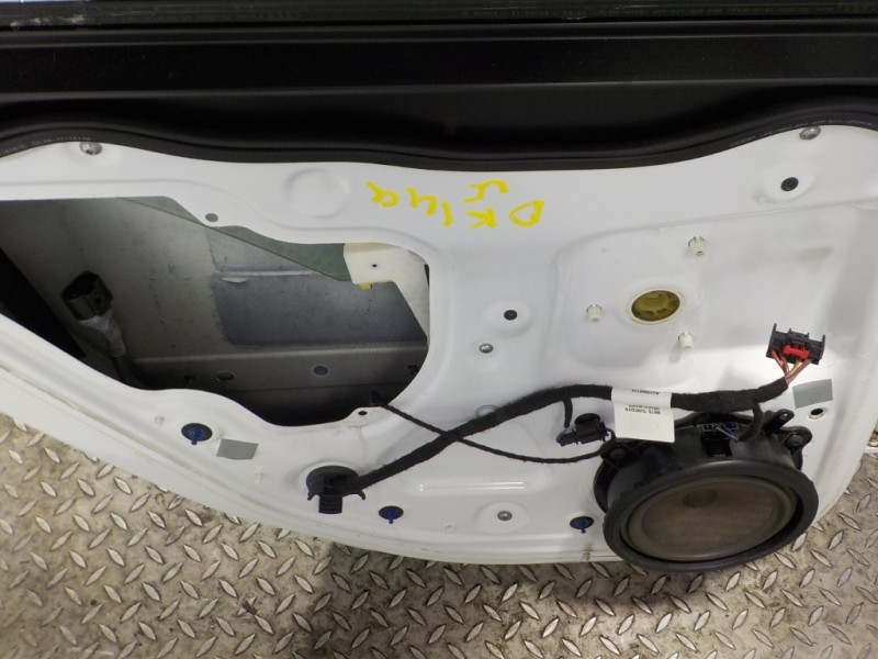 Recambio de puerta trasera izquierda para audi a3 sportback (8p) 2.0 tdi referencia OEM IAM 8P4833051A  