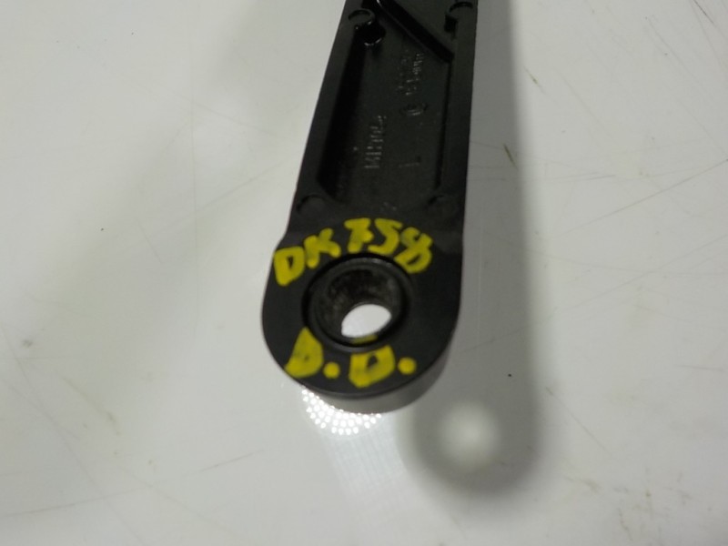 Recambio de brazo limpia delantero derecho para audi q4 e-tron aq4e f4bac3 referencia OEM IAM 11B95541003C  