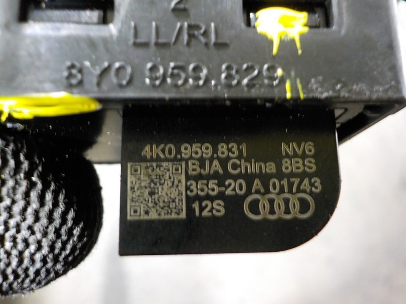 Recambio de maneta porton para audi q4 e-tron aq4e f4bac3 referencia OEM IAM 4K0959831NV6 4K0959831 35520A01743
