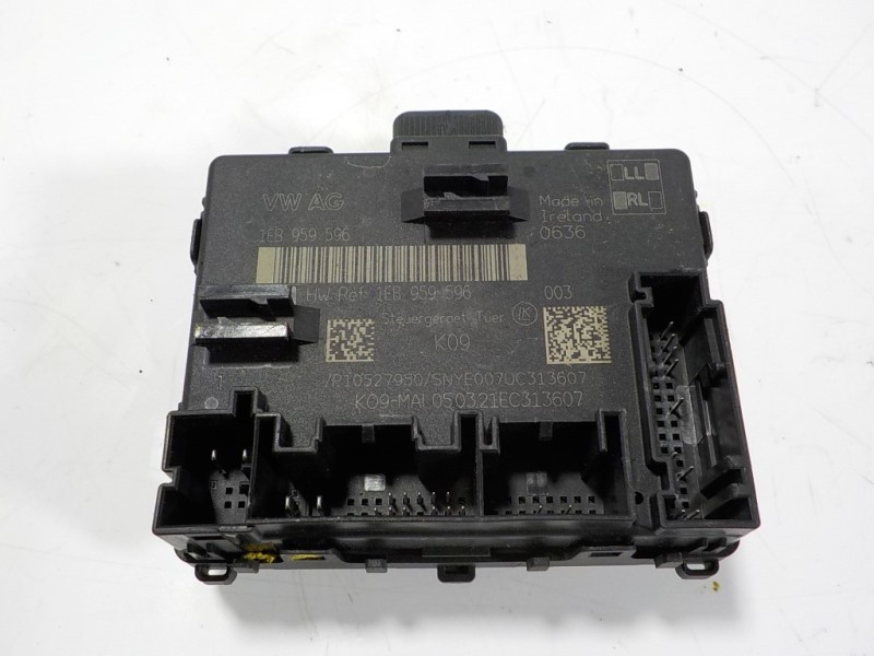 Recambio de modulo confort para audi q4 e-tron aq4e f4bac3 referencia OEM IAM 1EB959596 1EB959596 P10527950