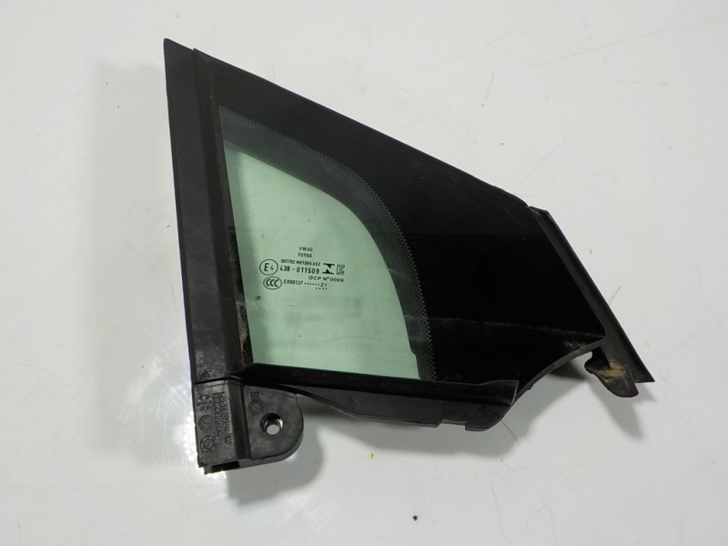 Recambio de cristal custodia delantero derecho para audi q4 e-tron aq4e f4bac3 referencia OEM IAM 89A845114  