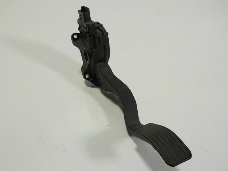 Recambio de potenciometro pedal para peugeot 2008 (--.2013) 1.6 blue-hdi fap referencia OEM IAM 1601CW 9671433780 