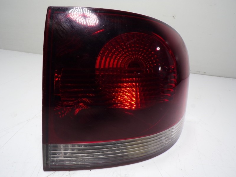 Recambio de piloto trasero derecho para volkswagen touareg (7l6) 3.0 v6 tdi dpf referencia OEM IAM 7L6945096P  