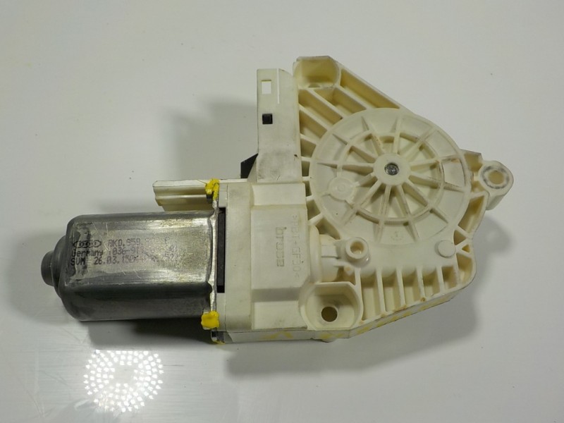 Recambio de motor elevalunas delantero izquierdo para seat alhambra (710) reference referencia OEM IAM 8K0959802B 8K0959802B 103