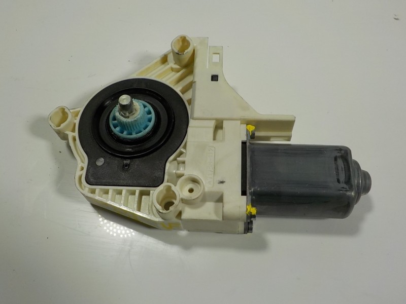 Recambio de motor elevalunas trasero izquierdo para seat alhambra (710) reference referencia OEM IAM 8K0959802B 8K0959802B 10369