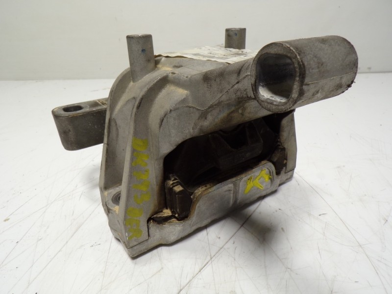 Recambio de soporte motor derecho para seat alhambra (710) reference referencia OEM IAM  5N0199262F 1516103924