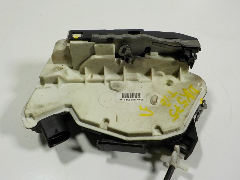 Recambio de cerradura puerta trasera izquierda para volkswagen tiguan (5n1) 2.0 tdi referencia OEM IAM 5N0839015D 5N0839015A 