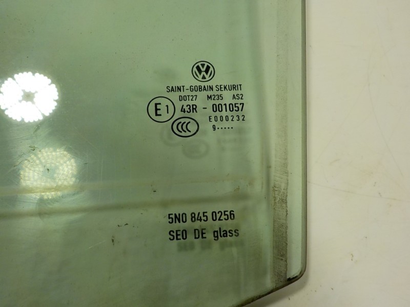 Recambio de cristal puerta trasero izquierdo para volkswagen tiguan (5n1) 2.0 tdi referencia OEM IAM 5N0845025 5N08450256 