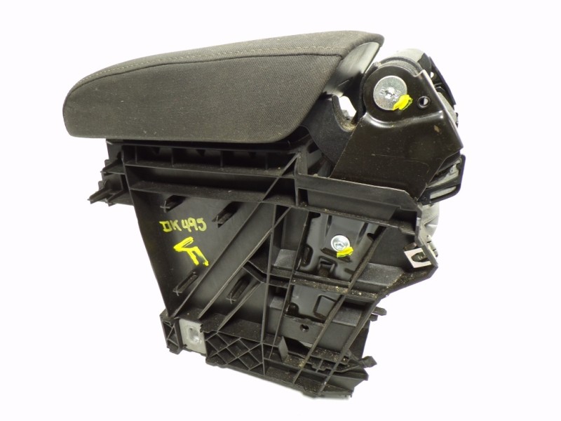 Recambio de apoyabrazos central para volkswagen golf vii variant 1.6 tdi dpf referencia OEM IAM 5G0864207DAMK 1447108615 