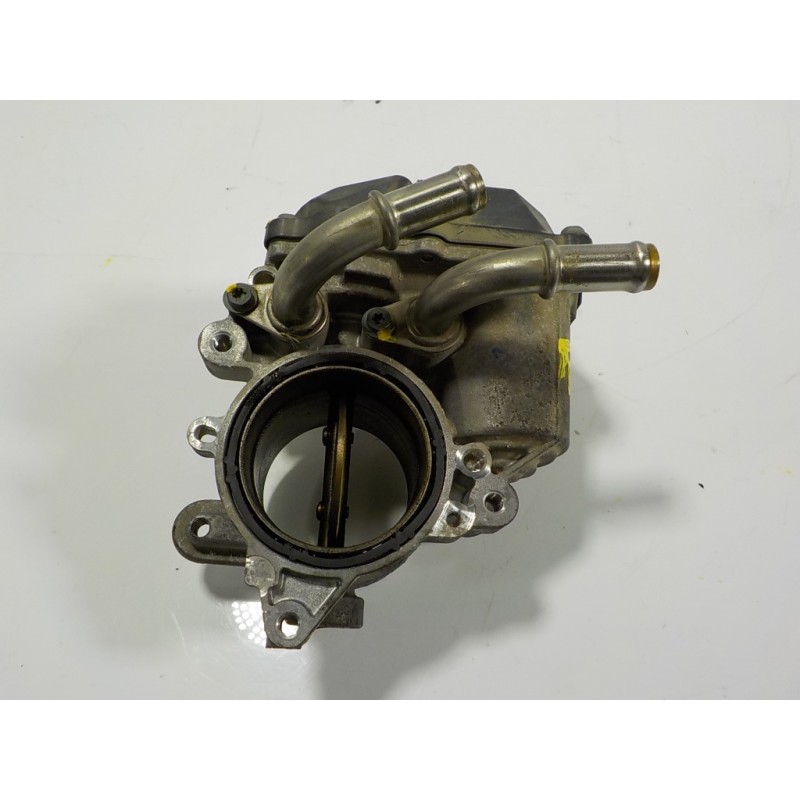 Recambio de caja mariposa para volkswagen golf vii variant 1.6 tdi dpf referencia OEM IAM 04L128063P 04L128063P A2C84315500