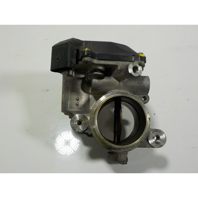Recambio de caja mariposa para volkswagen golf vii variant 1.6 tdi dpf referencia OEM IAM 04L128063P 04L128063P A2C84315500