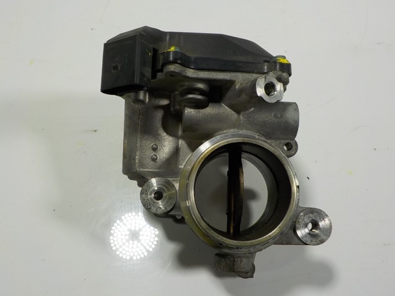 Recambio de caja mariposa para volkswagen golf vii variant 1.6 tdi dpf referencia OEM IAM 04L128063P 04L128063P A2C84315500