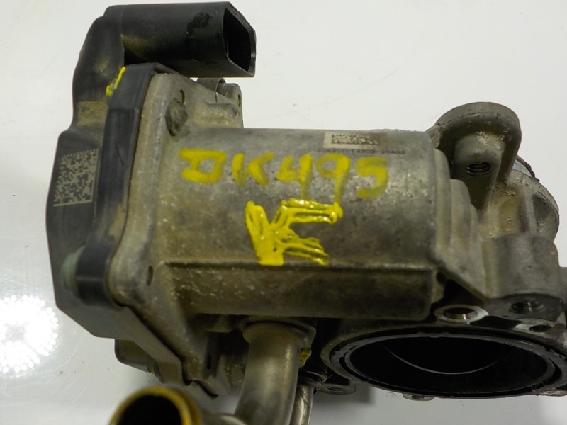 Recambio de caja mariposa para volkswagen golf vii variant 1.6 tdi dpf referencia OEM IAM 04L128063P 04L128063P A2C84315500