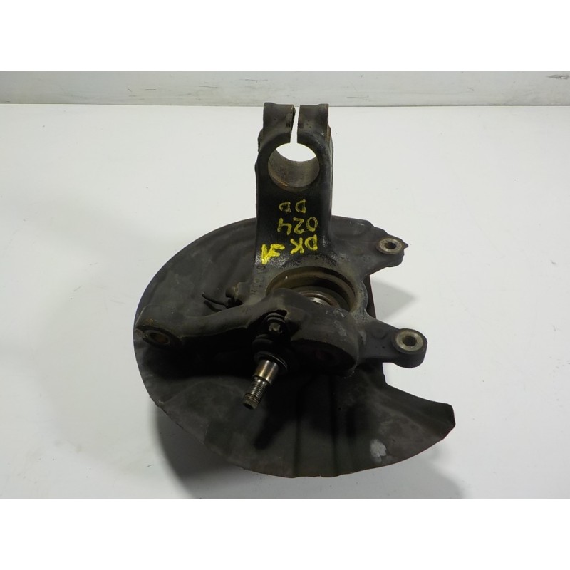 Recambio de mangueta delantera derecha para bmw x3 (e83) 2.0 16v diesel cat referencia OEM IAM 31213412020  31203413226