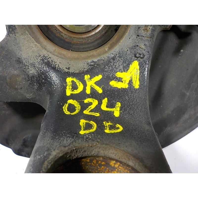 Recambio de mangueta delantera derecha para bmw x3 (e83) 2.0 16v diesel cat referencia OEM IAM 31213412020  31203413226