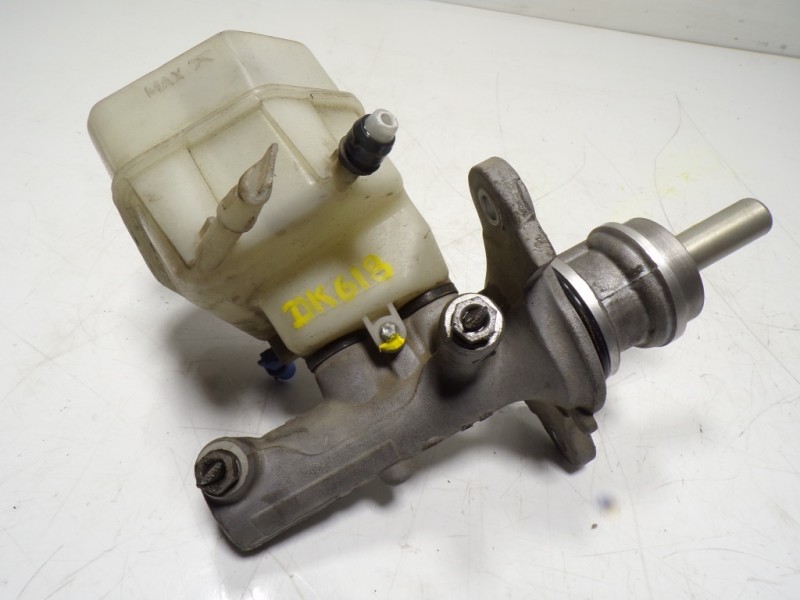 Recambio de bomba freno para volkswagen crafter caja cerrada 2.0 tdi referencia OEM IAM 2E0611017G A0024315202 