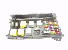 Recambio de caja reles / fusibles para volkswagen crafter caja cerrada 2.0 tdi referencia OEM IAM 2E0937505G 9065450201 501R11F0