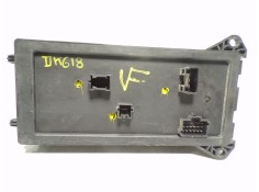 Recambio de caja reles / fusibles para volkswagen crafter caja cerrada 2.0 tdi referencia OEM IAM 2E0937505G 9065450201 501R11F0 2