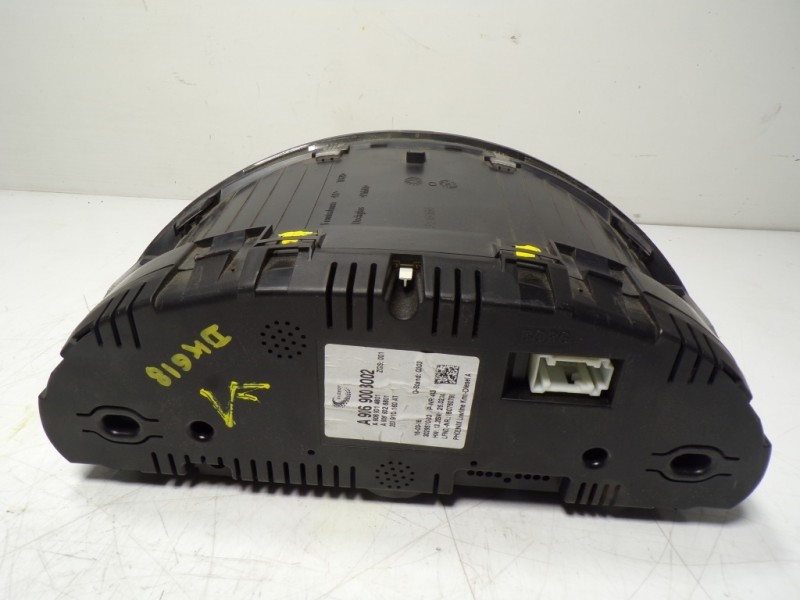 Recambio de cuadro instrumentos para volkswagen crafter caja cerrada 2.0 tdi referencia OEM IAM 2E0920846F A9069008002 