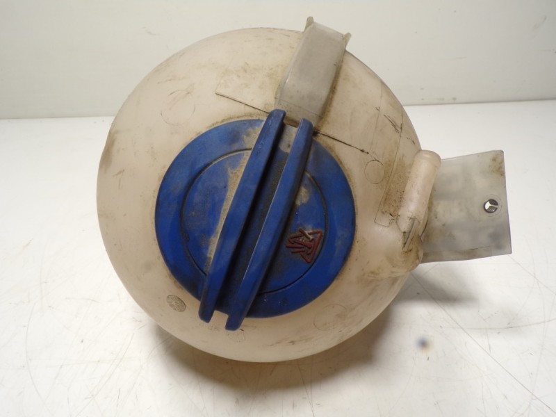 Recambio de deposito expansion para volkswagen crafter caja cerrada 2.0 tdi referencia OEM IAM 2E0121407  