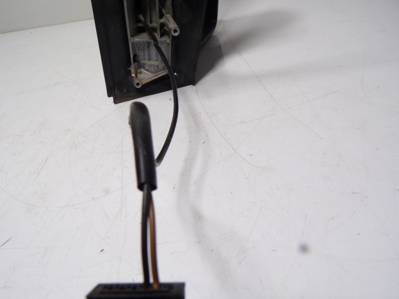 Recambio de espejo derecho para volkswagen crafter caja cerrada 2.0 tdi referencia OEM IAM 2E1857508  