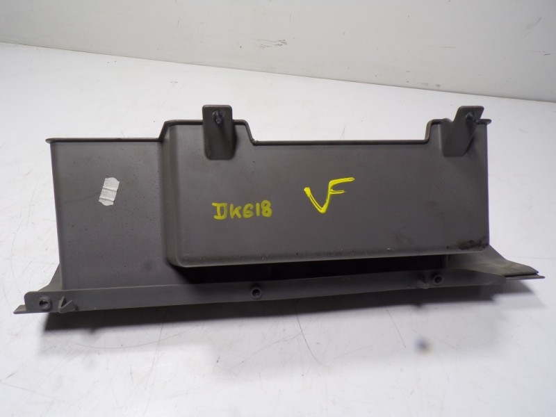 Recambio de guantera para volkswagen crafter caja cerrada 2.0 tdi referencia OEM IAM 2E1857097A  