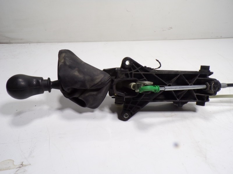 Recambio de palanca cambio para volkswagen crafter caja cerrada 2.0 tdi referencia OEM IAM 2E1711025C 9062600098 0194777ZGS001Q0