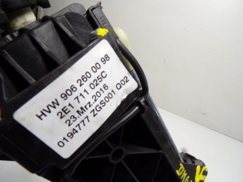 Recambio de palanca cambio para volkswagen crafter caja cerrada 2.0 tdi referencia OEM IAM 2E1711025C 9062600098 0194777ZGS001Q0