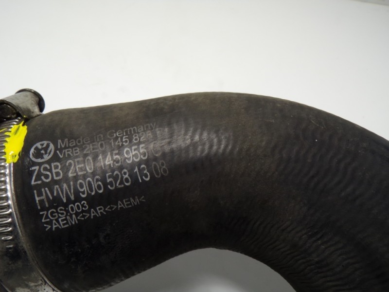 Recambio de tubo intercooler para volkswagen crafter caja cerrada 2.0 tdi referencia OEM IAM 2E0145762A 2E0145955G 9065281308