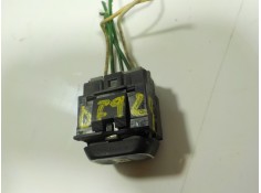 Recambio de mando elevalunas delantero izquierdo para citroën berlingo 1.9 diesel referencia OEM IAM    2