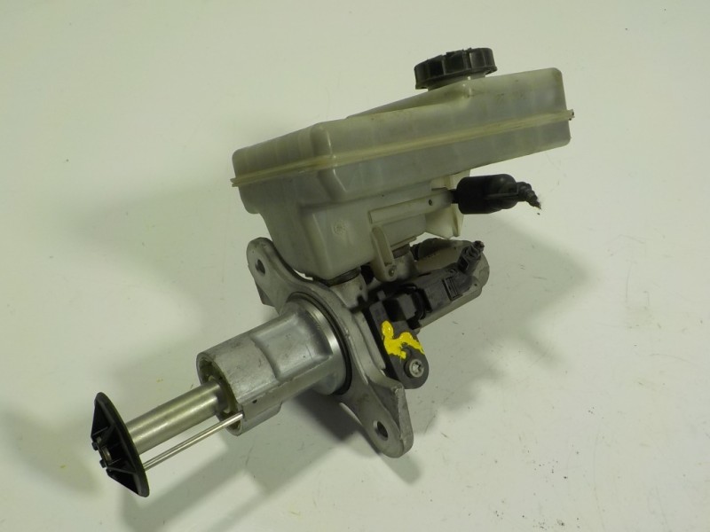 Recambio de bomba freno para volkswagen crafter kasten (sy) 2.0 tdi referencia OEM IAM 2N0611019  