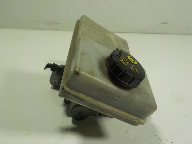 Recambio de bomba freno para volkswagen crafter kasten (sy) 2.0 tdi referencia OEM IAM 2N0611019  