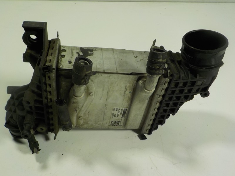 Recambio de intercooler para volkswagen crafter kasten (sy) 2.0 tdi referencia OEM IAM 04L145749L 04L145749H GP677005
