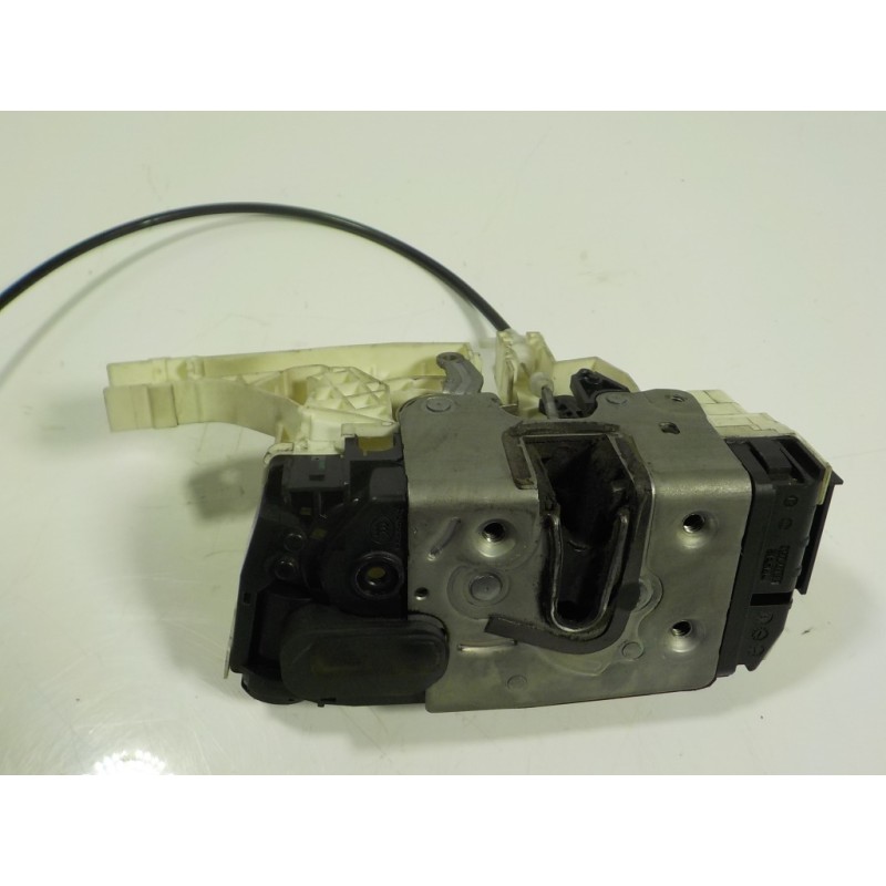 Recambio de cerradura puerta lateral derecha para volkswagen crafter kasten (sy) 2.0 tdi referencia OEM IAM 7C0843014BC 7C084301