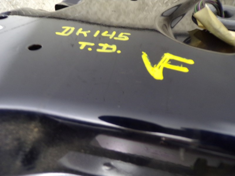 Recambio de puerta trasera derecha para land rover discovery 2.7 td v6 cat referencia OEM IAM BFA780100  