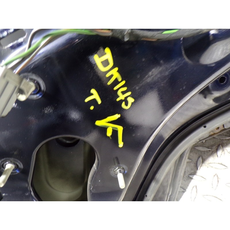 Recambio de porton trasero para land rover discovery 2.7 td v6 cat referencia OEM IAM BHA780070 273362105 