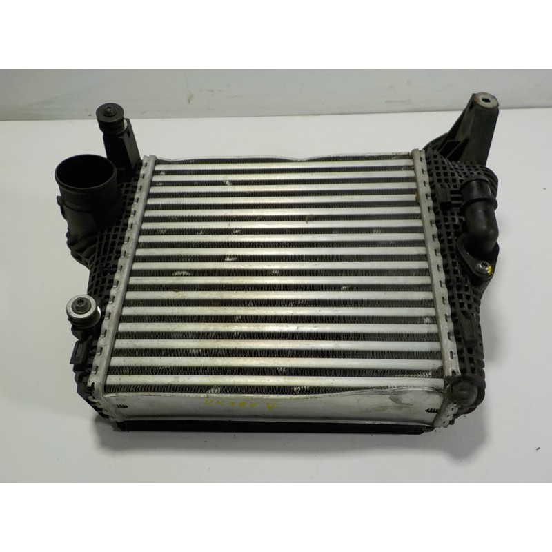 Recambio de intercooler para porsche macan (typ ) s referencia OEM IAM 95B145804A 95B117340 